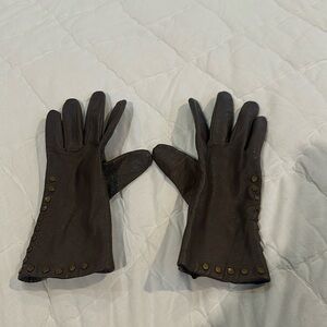 GUC Max Studio Taupe Leather Gloves